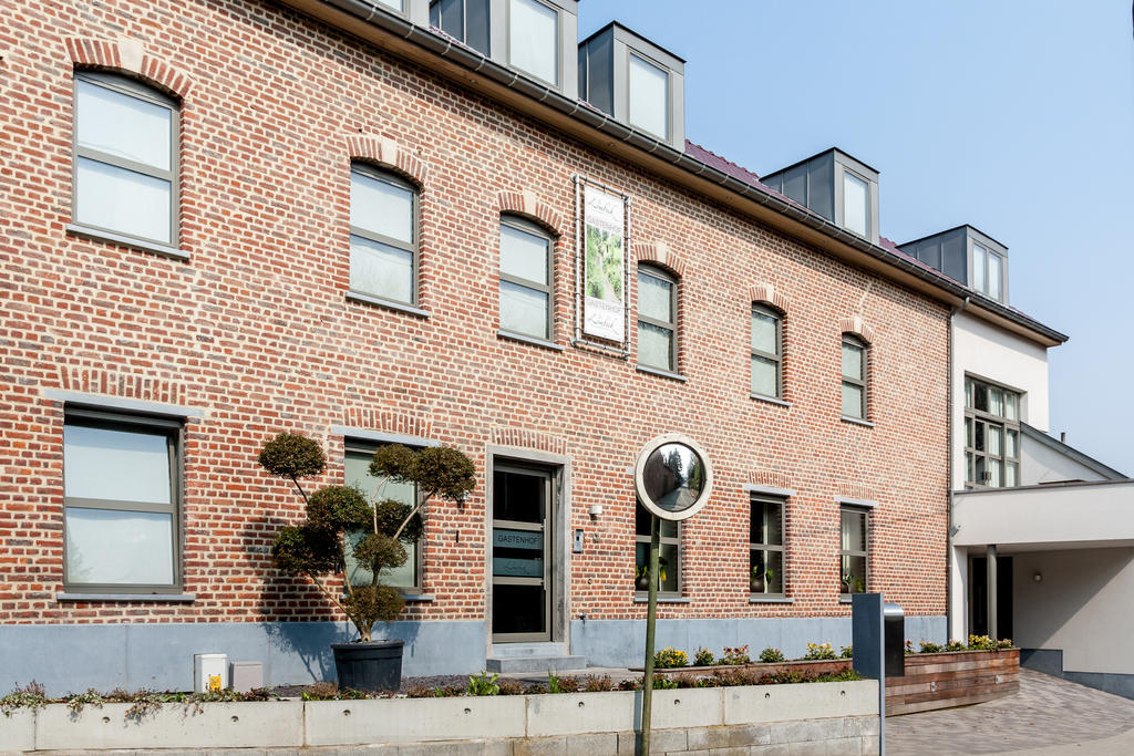 盖斯特恩豪弗特尔罗米贝克酒店 Onze-Lieve-Vrouw-Lombeek 外观 照片