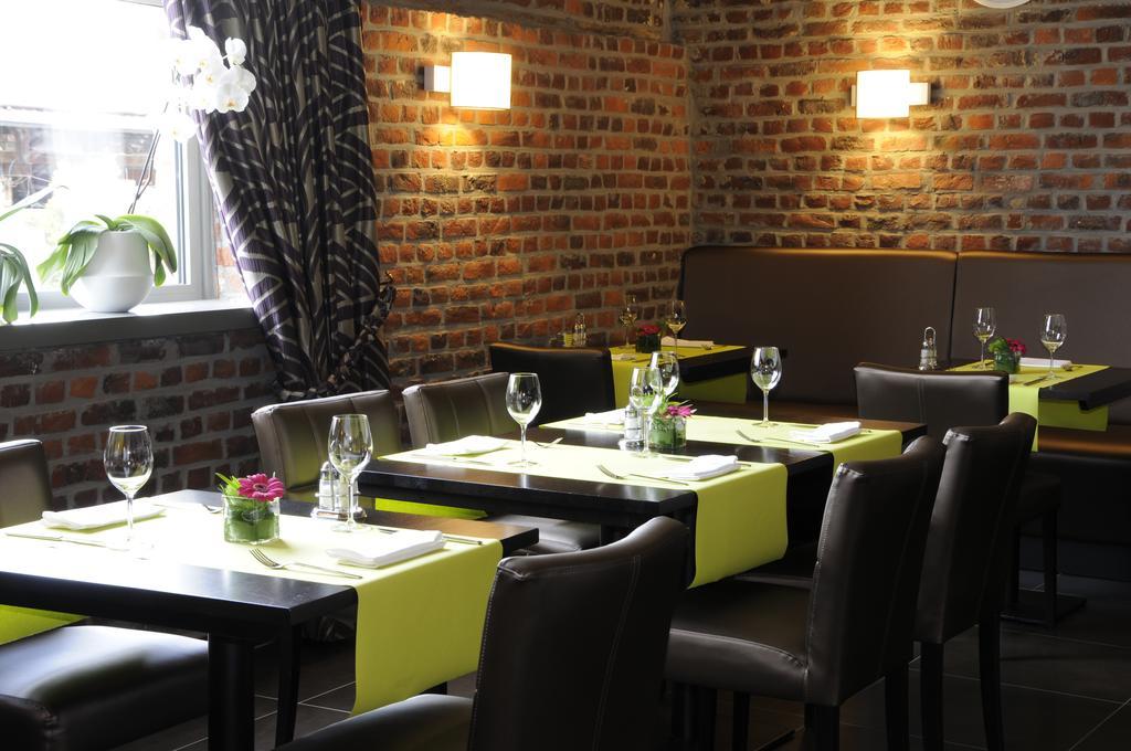盖斯特恩豪弗特尔罗米贝克酒店 Onze-Lieve-Vrouw-Lombeek 外观 照片